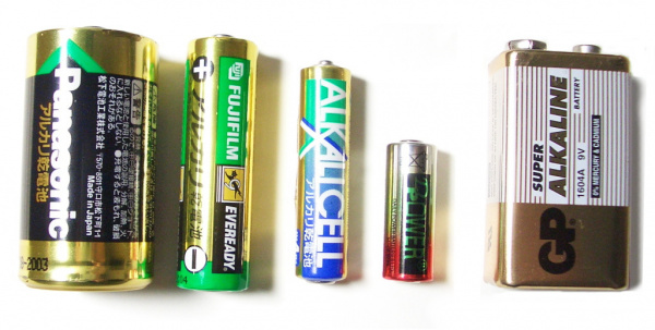 conjunto de baterias alcalinas